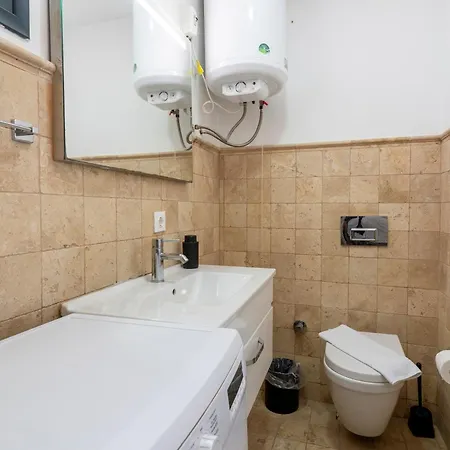 アパート Naro Marina Çeşme