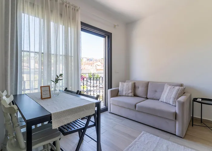 Naro Marina * Кешме